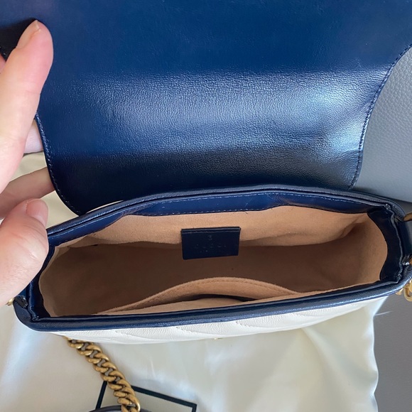 ❌SOLD❌Gucci Marmont Mini Top Handle - Picture 6 of 9